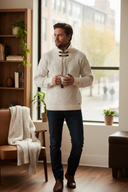 Witte kabeltrui lifestyle foto