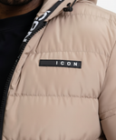 Beige Puffer Winterjas - Close-up Details