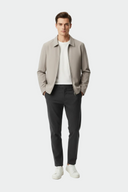 Offwhite zomerjas heren - voorkant model shot